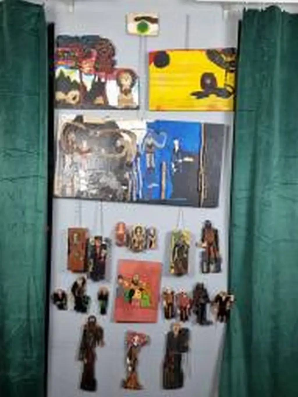 Entropia Exhibition Frame 3