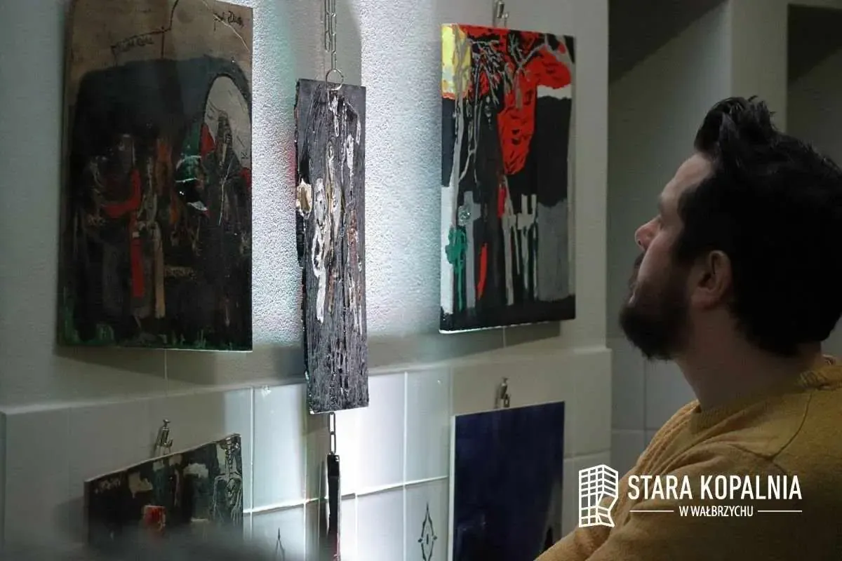 Stara Kopalnia Gallery Space - Installation View 1